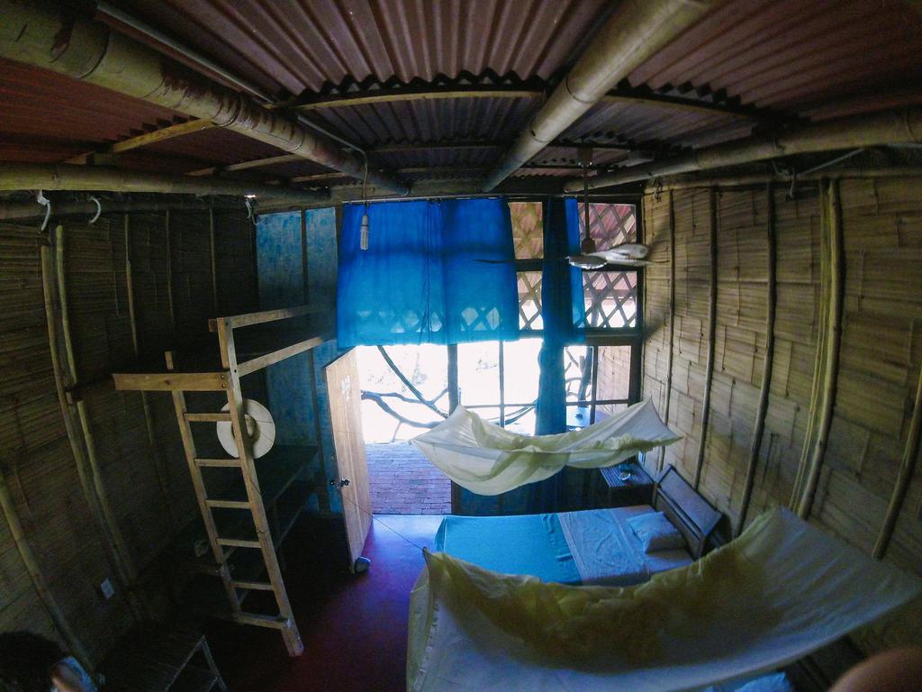 Grillo Tres Puntas Eco-Hostel Zorritos Εξωτερικό φωτογραφία