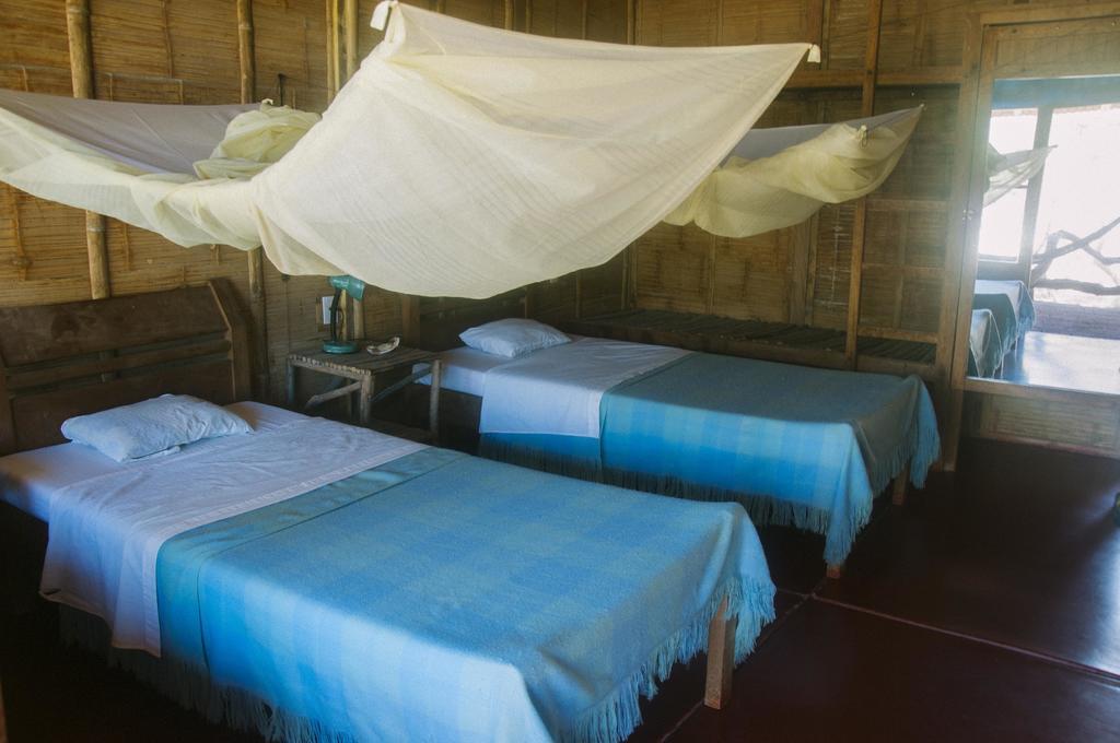 Grillo Tres Puntas Eco-Hostel Zorritos Εξωτερικό φωτογραφία